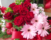 [0007]りんご入り季節のアレンジメント