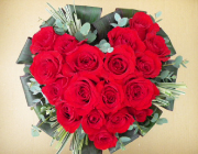 [0010]大人気&hearts;ハート型バラのアレンジメント