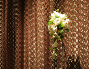 [0012]バラのキャスケードブーケ