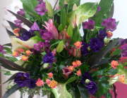 [0027]お祝い用スタンド花